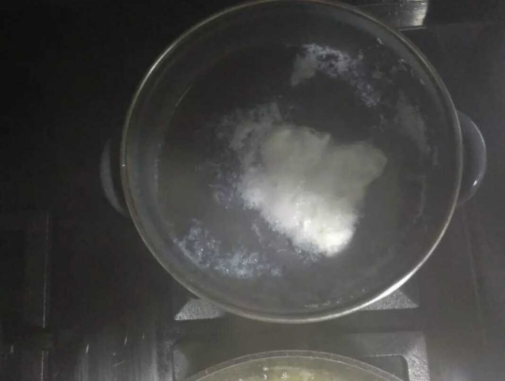 cazuela con agua