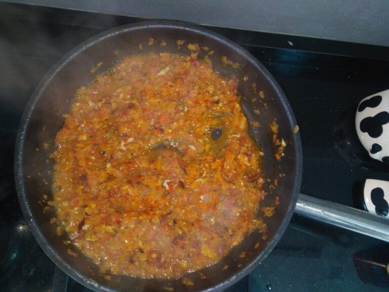 sofrito en la sartén