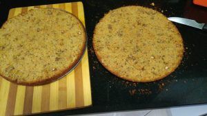 carrot cake abierta por la mitad