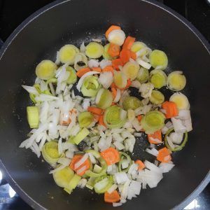 sofrito en la sartén