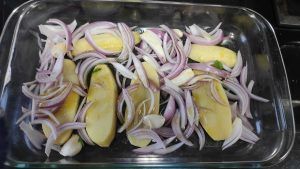 Patates i ceba en una font