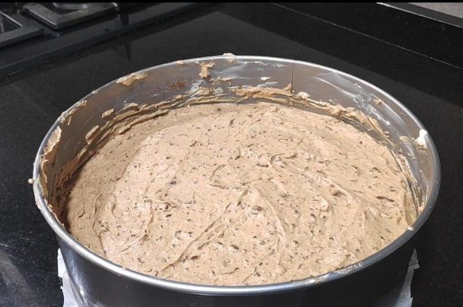mousse allisat al motlle