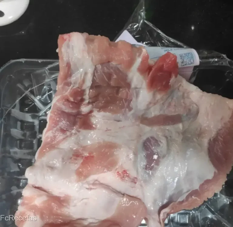 la peça de secret de porc crua
