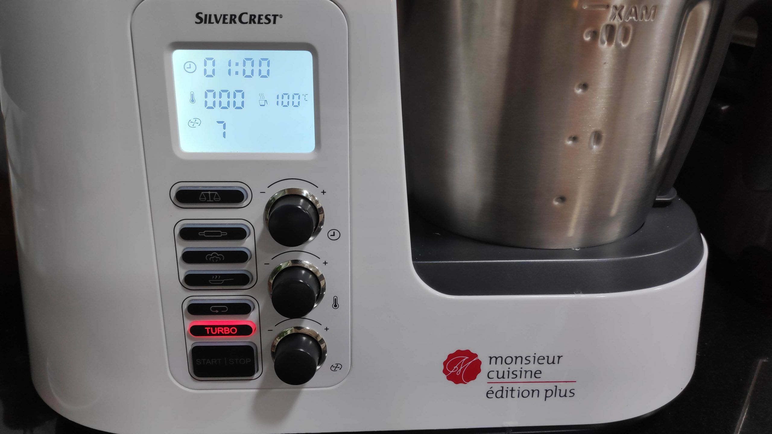 robot de cocina con programa de triturar un minuto velocidad 7