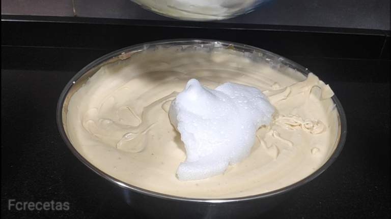 clares afegides a la barreja del mousse