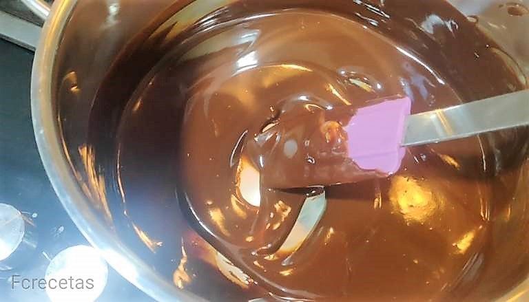 mezcla de chocolate y mantequilla