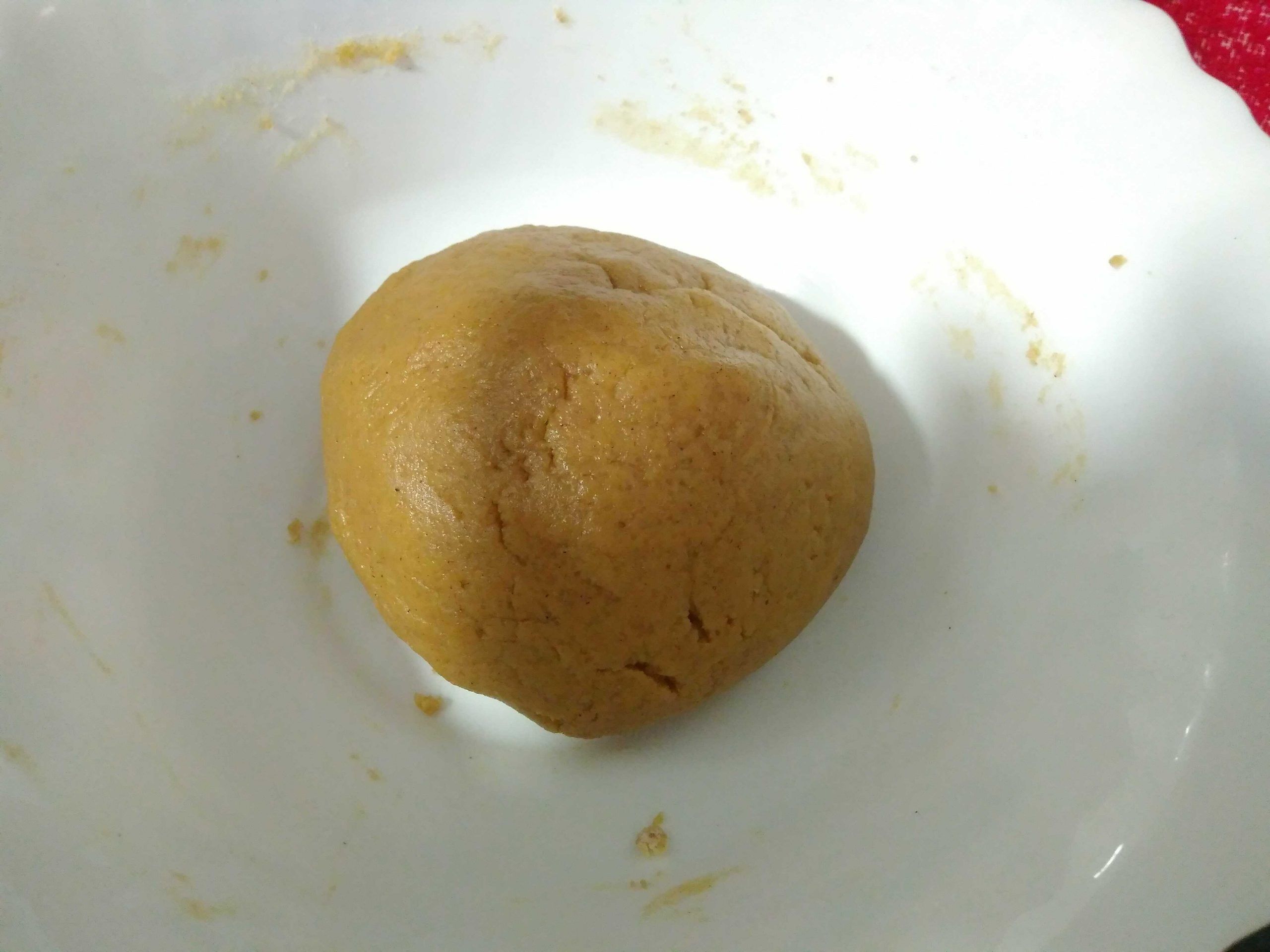 bola de massa per a les galetes de gingebre