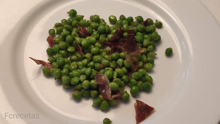 guisantes con jamón