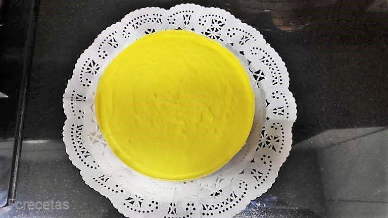tarta fuera del molde