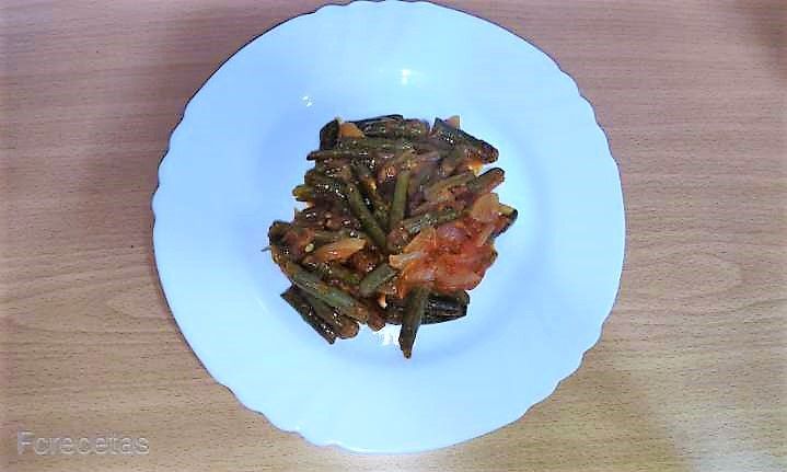 judias verdes con tomate