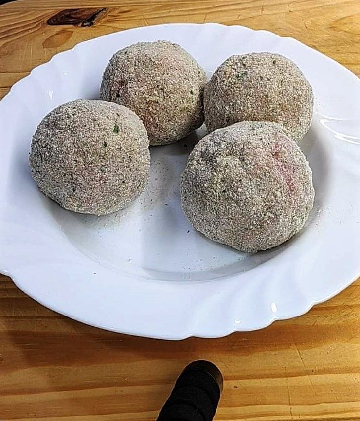 ous per arrebossar en un plat