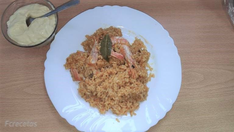 arroz a banda con alioli