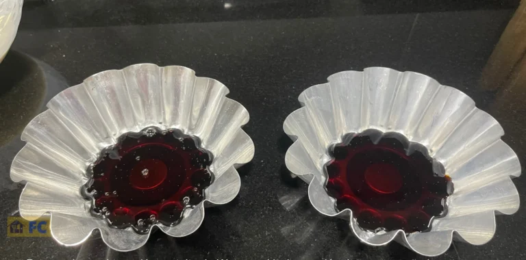 flaneras con caramelo líquido en su base