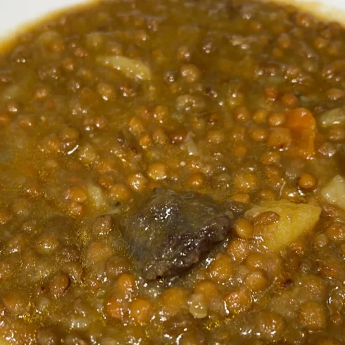 receta de cuchara lentejas estofadas con butifarra