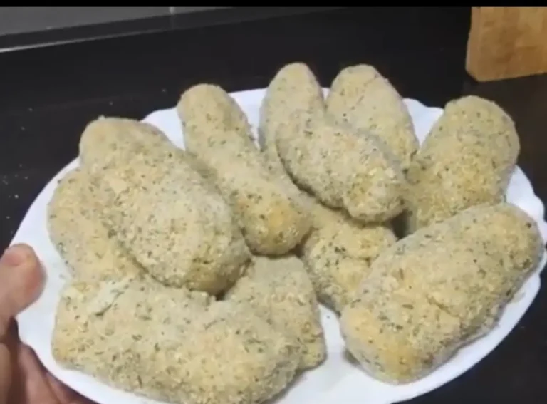 en un plat croquetes d'espinacs crus