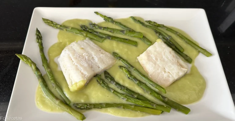 bacalao a la crema de espárragos trigueros