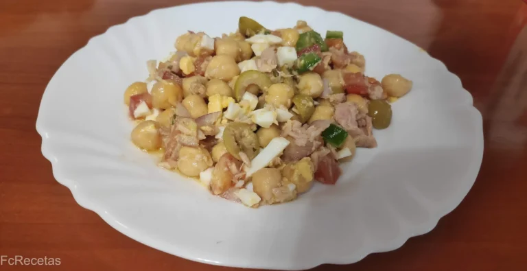 mpedrat de cigrons i tonyina