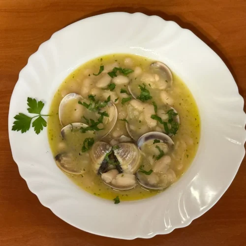 Recepta de Fabes amb cloïsses