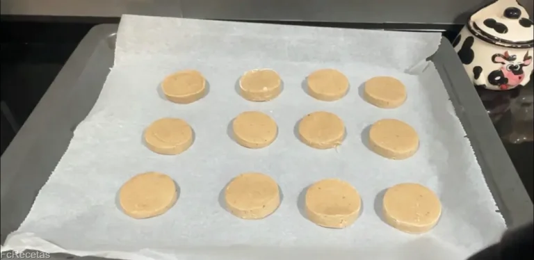 a la safata de forn polvorons a punt de coure