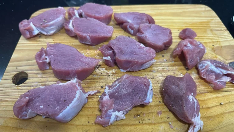solomillo de cerdo cortado y sallpimentado